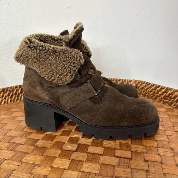 Aquatalia suede leather boots fold over shearling neutral chunky 90s y2k boho